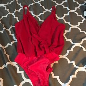 One piece deep V red