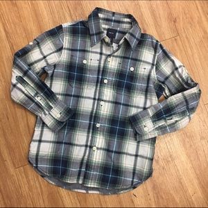 Gap Plaid Buttonfront Shirt NEW NWT Boys 6/7 Gap Plaid Buttonfront Shirt NEW NWT Boys 6/7