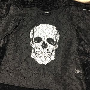 Black &a white lace skull shirt