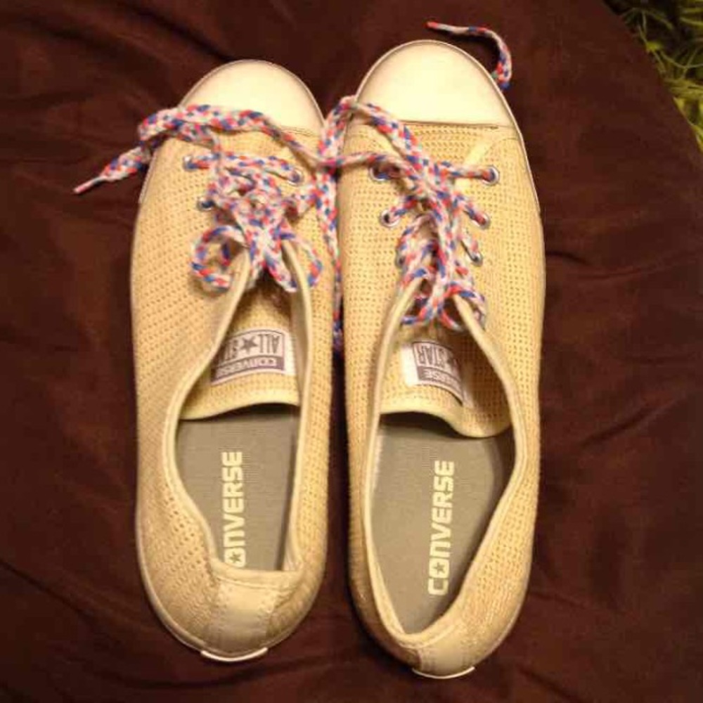 Never Been Worn Cute Dressy Converse
