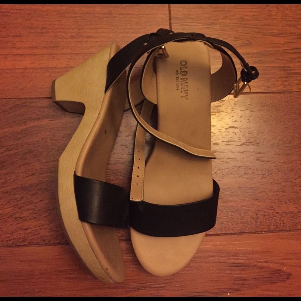 Old navy chunky heels