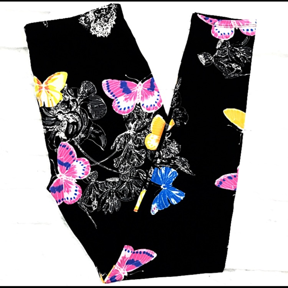 Buttery Soft Butterfly Floral Leggings Plus TC