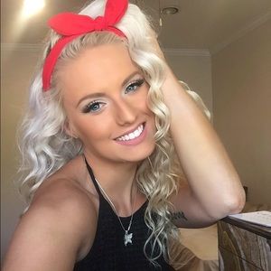 Meet your Posher, Michelle