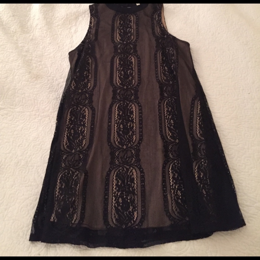 Black Lace Sleeveless Dress