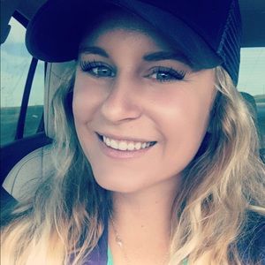 Meet your Posher, Catie