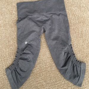 Lululemon yoga pants