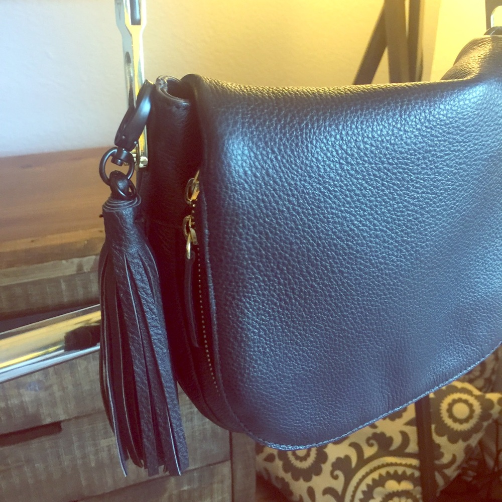 Vince Camuto cross body