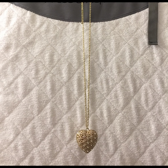 Long chain necklace with heart - Picture 1 of 2