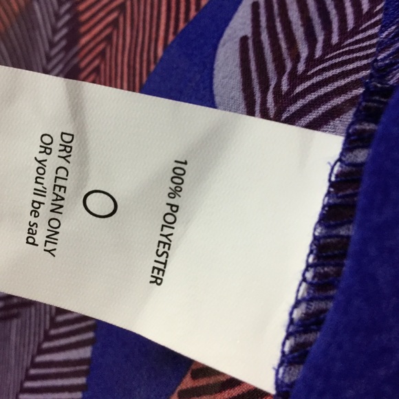 Small Monroe with leaf print! - Picture 4 of 5