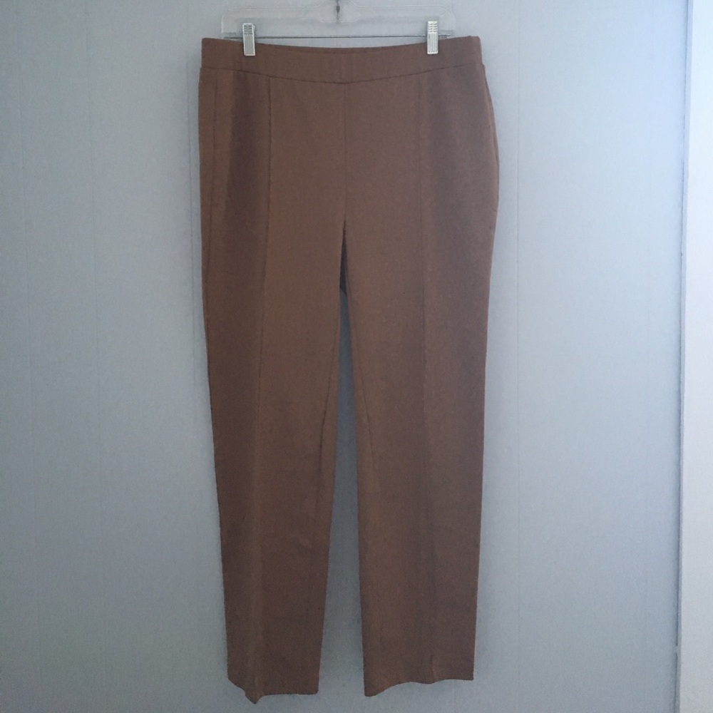 ✨2/$10✨ JM Collection Camel Ponte Pants