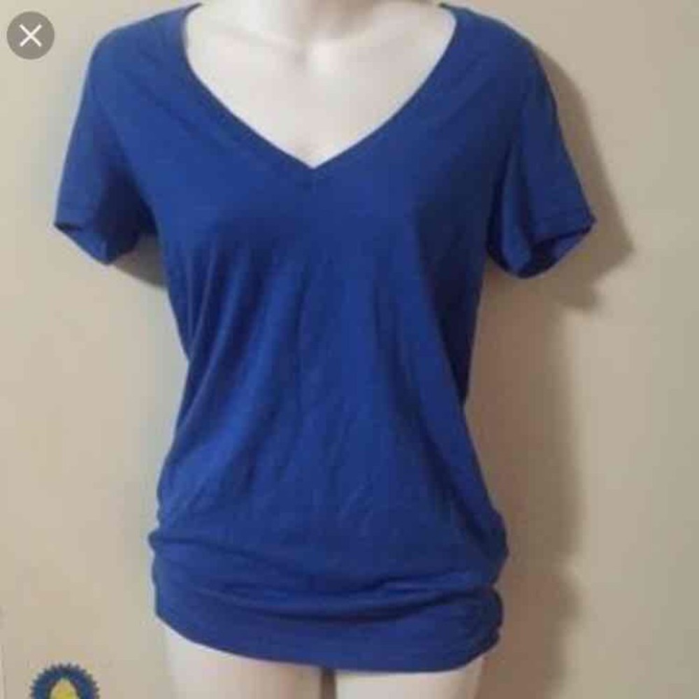 NEW VS PINK Tee