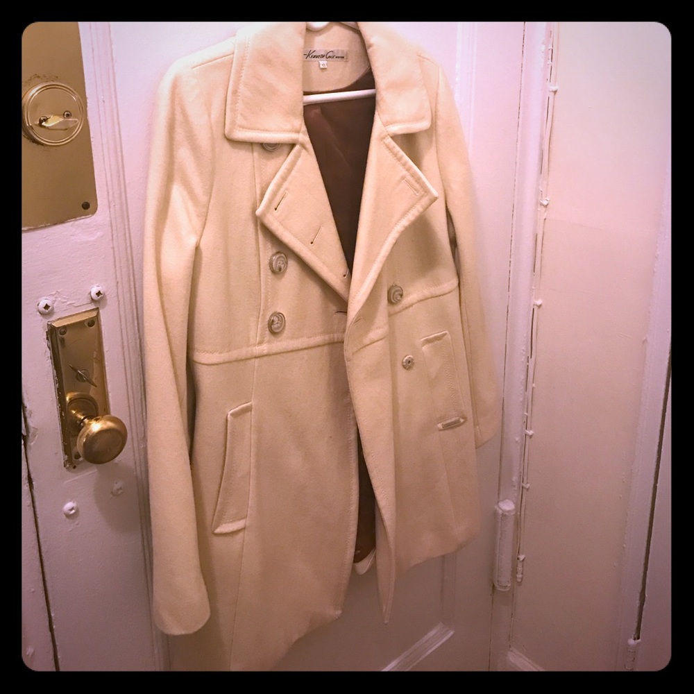 Beautiful Cream Kenneth Cole Coat