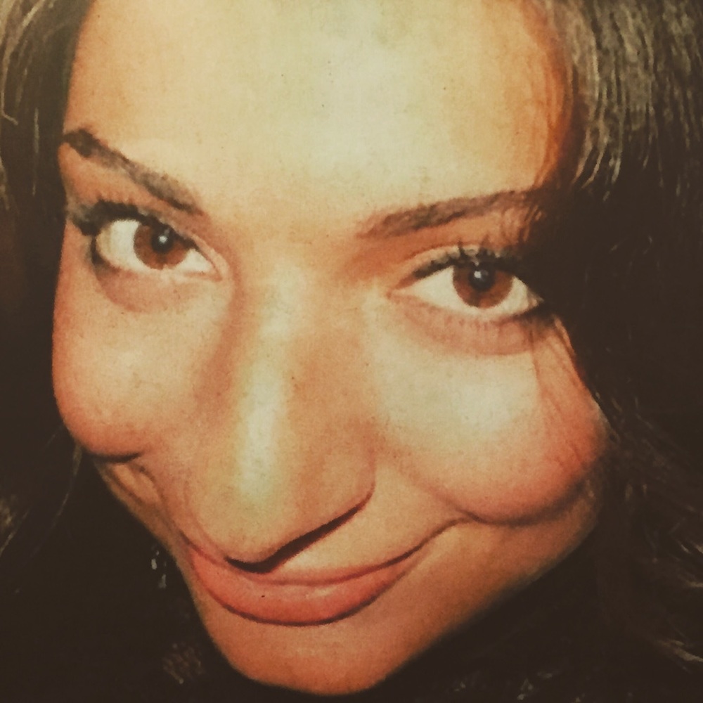 Meet your Posher, Maya