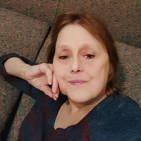 Meet your Posher, Phyllis - Picture 1 of 1