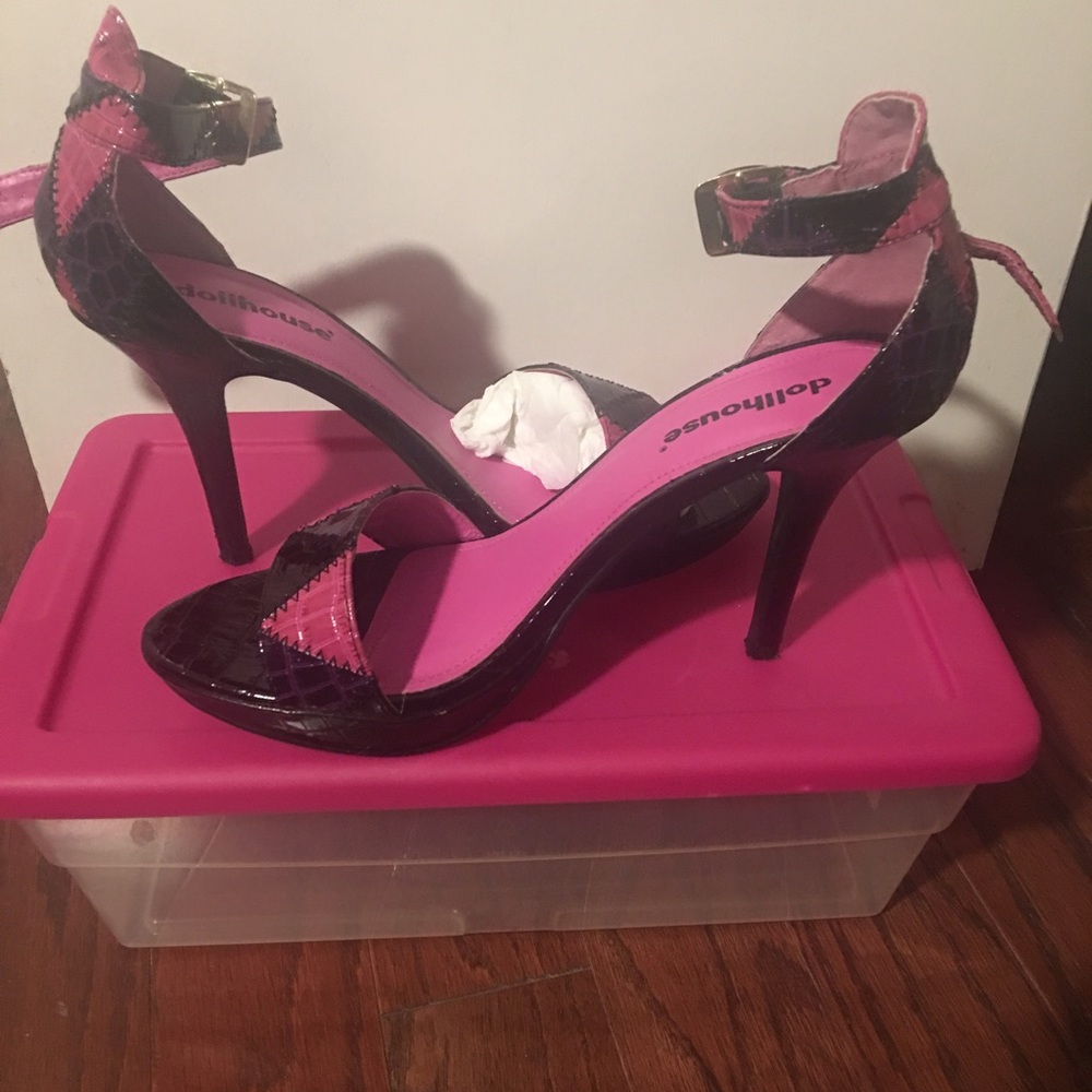 Print multi color sandals