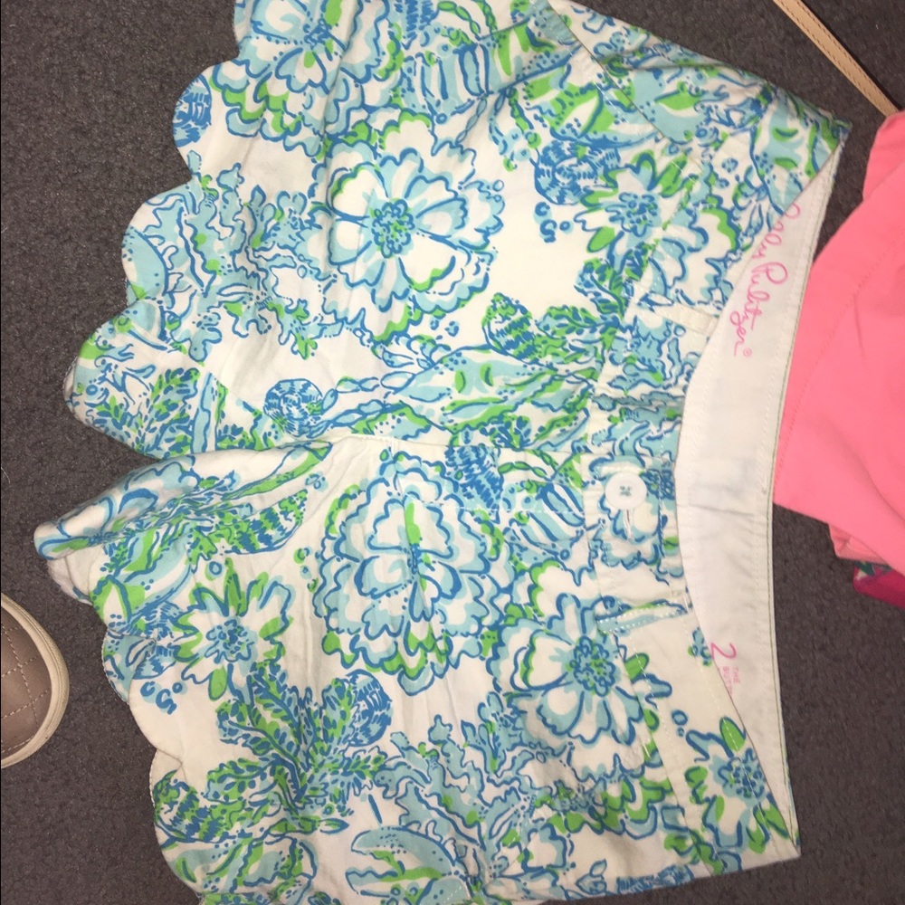 Lilly Pulitzer Scalloped Shorts