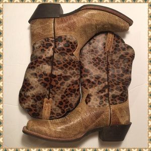 Ariat women Legend Shattered boots -Leopard