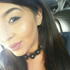 Meet your Posher, Renee