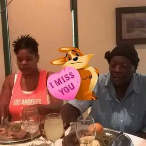 Meet your Posher, Rochelle