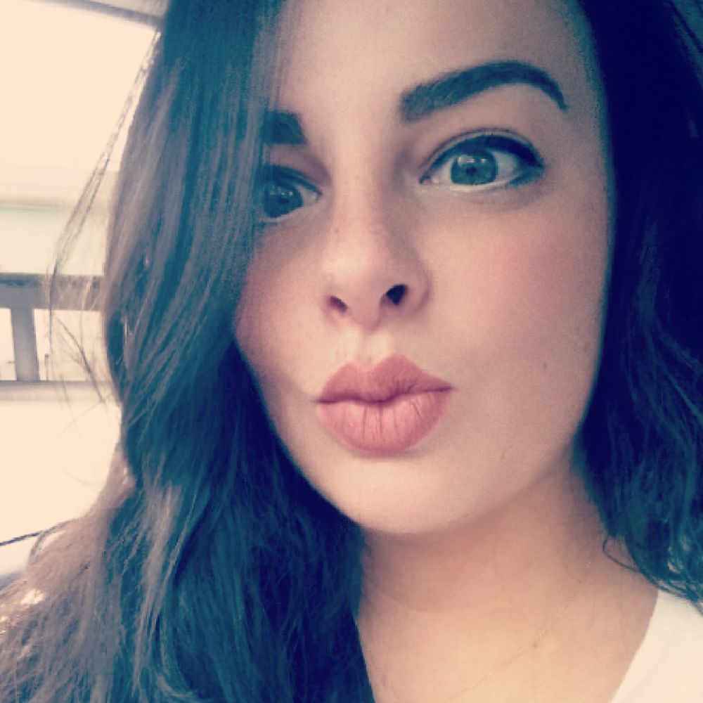 Meet your Posher, Kelly