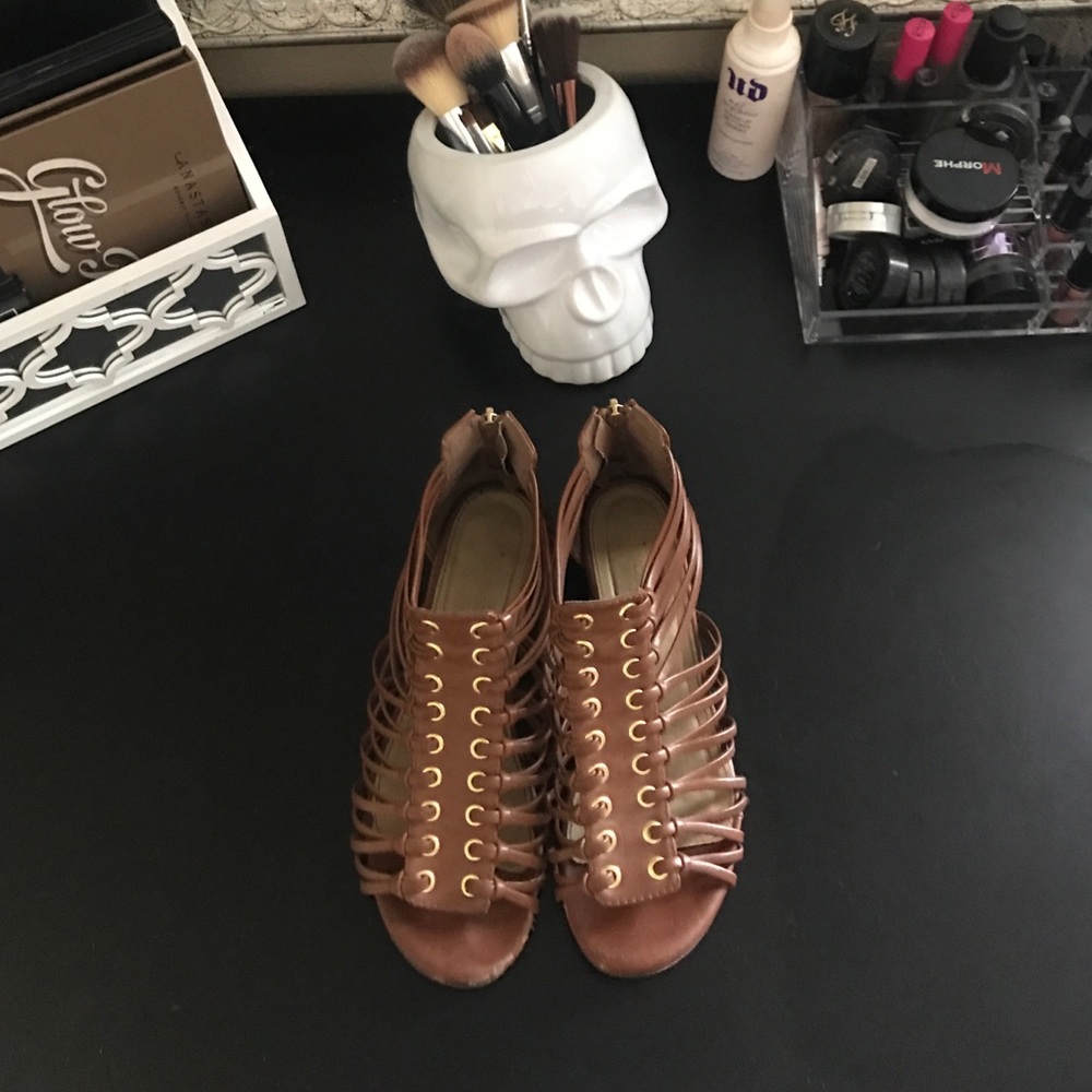 Tan and gold strappy ankle gladiator sandals