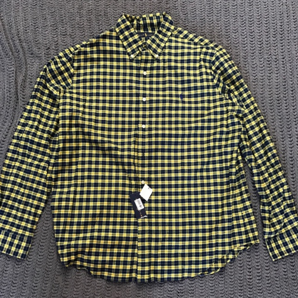 🎉NWT 🎉Men's Green Plaid Polo Shirt