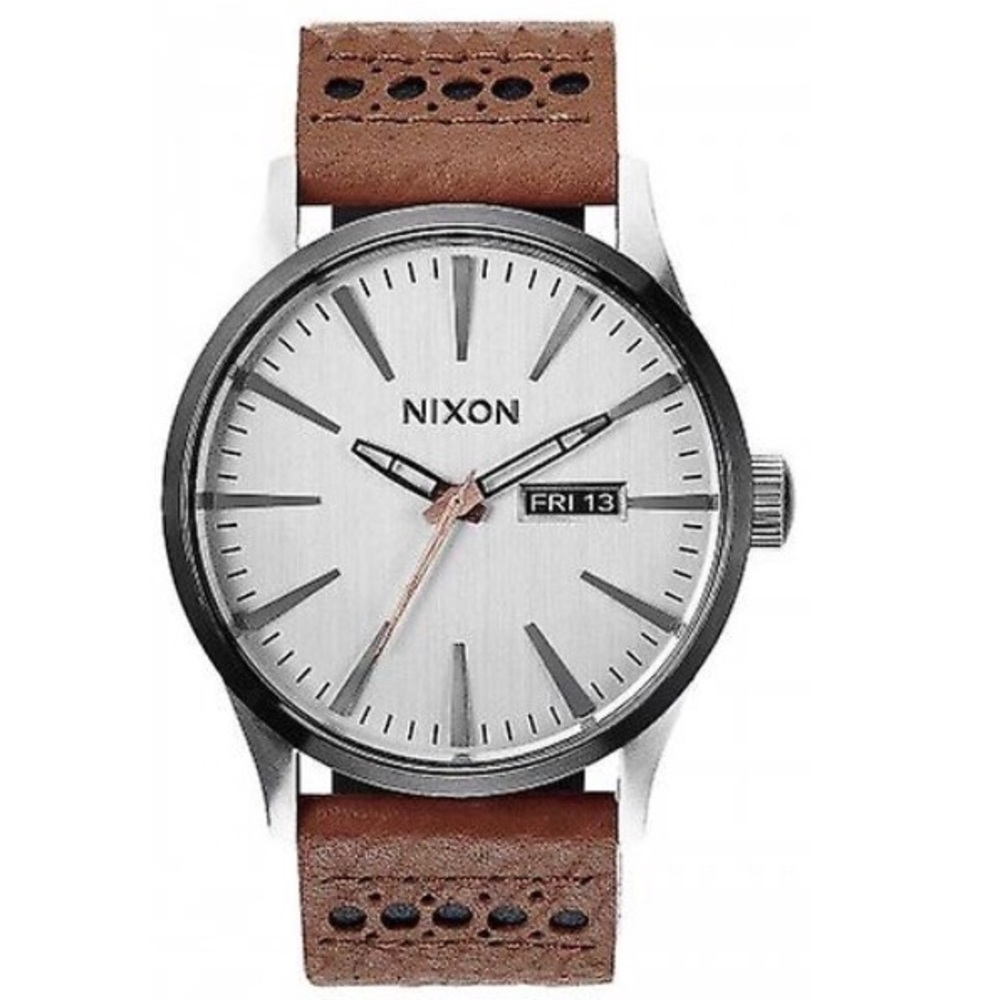 Nixon The Sentry Leather Watch - Saddle/Silver