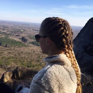 Meet your Posher, Anna