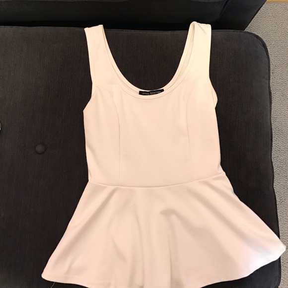 PEPLUM TOP🌟🌟 - Picture 1 of 3