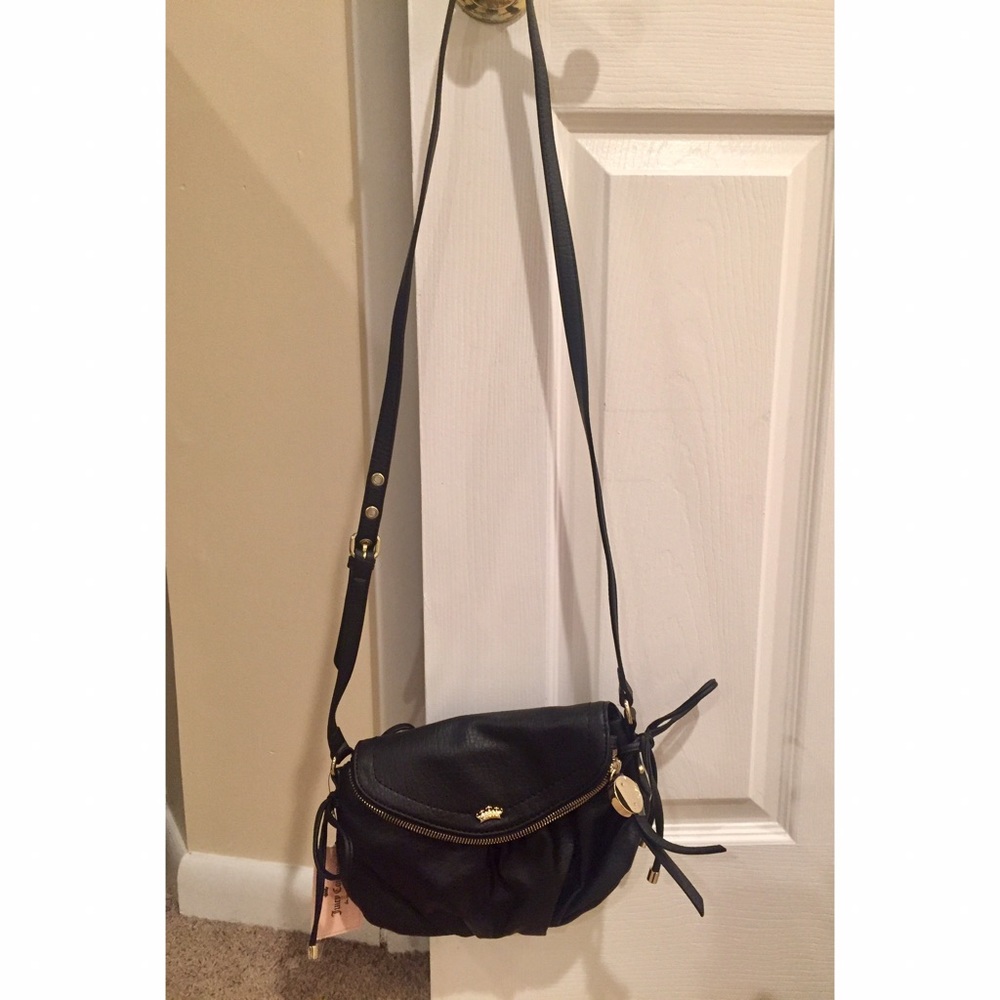 NWT✨ Juicy Couture cross body bag