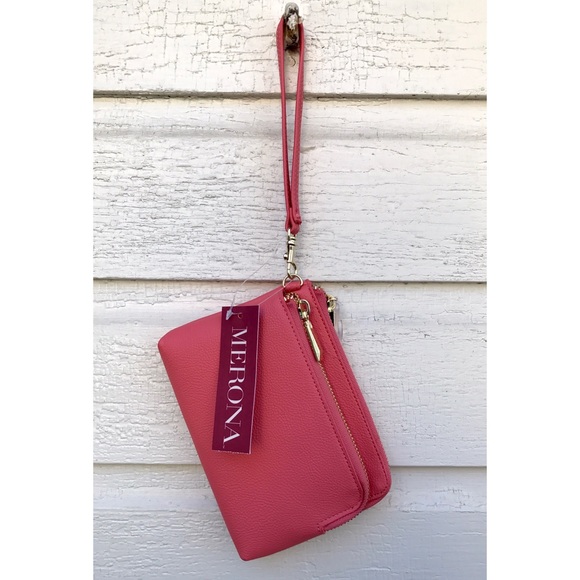🌀WANT GONE🌀Merona wristlet ✨ - Picture 2 of 8