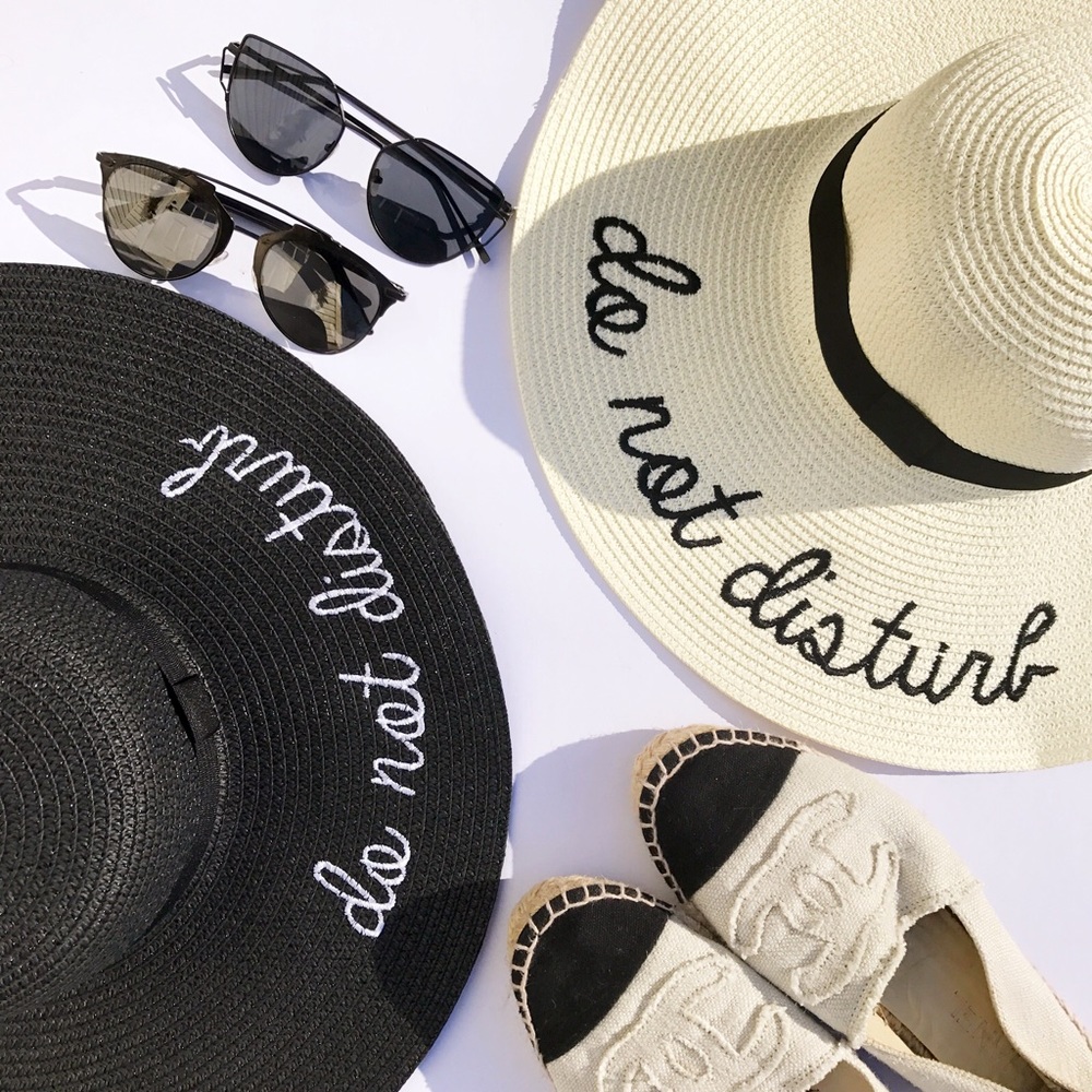 "Do not disturb"Embroidered Floppy Beach Hat-BLACK - Picture 1 of 2