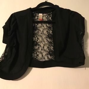 Black shrug