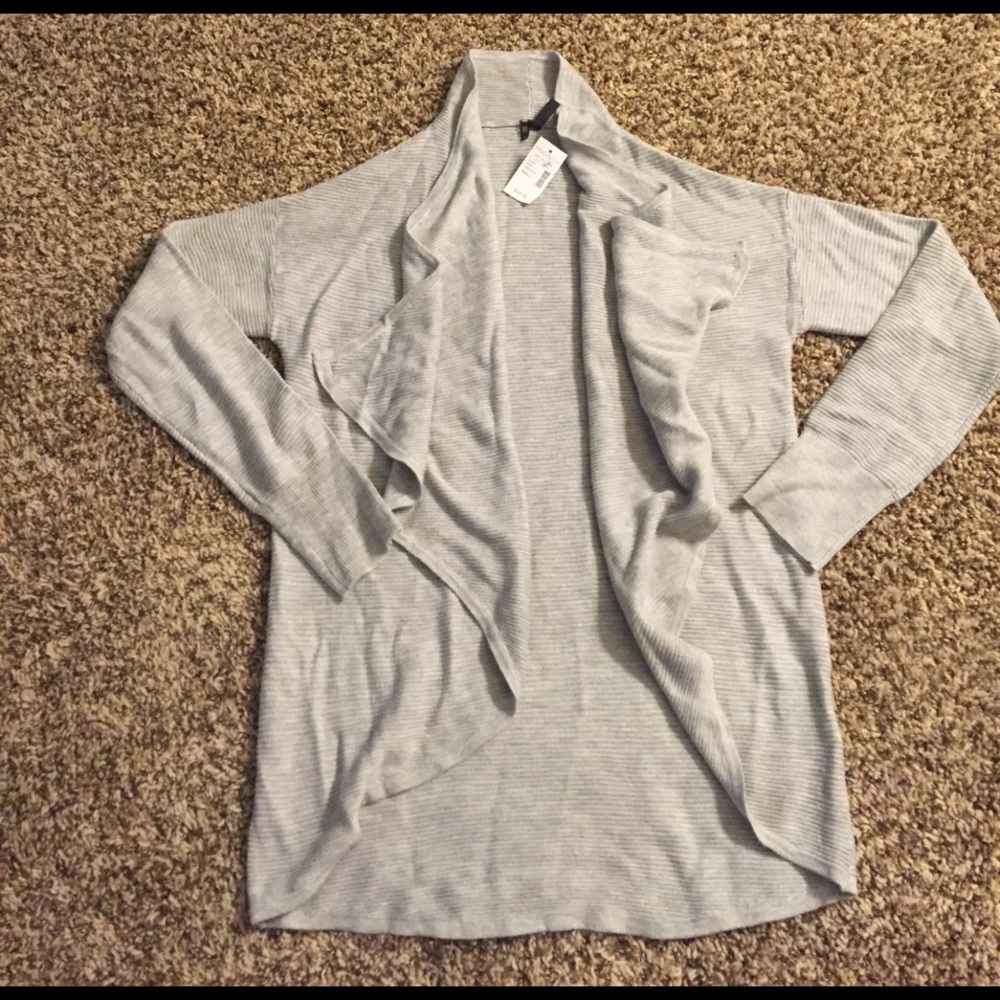 🎀SALE 🎀 ❤NEW! Lightweight sweater ❤