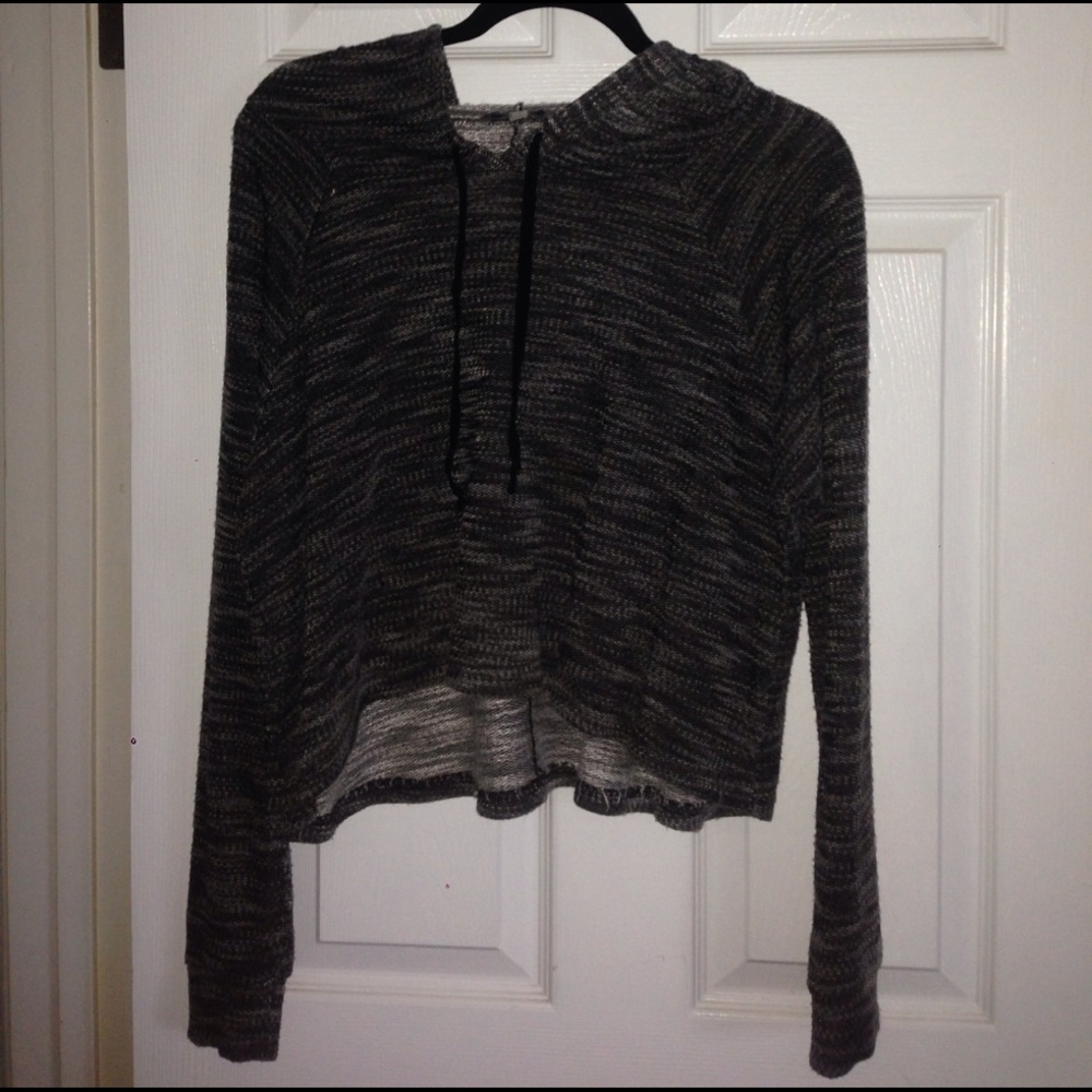 Cropped hoodie