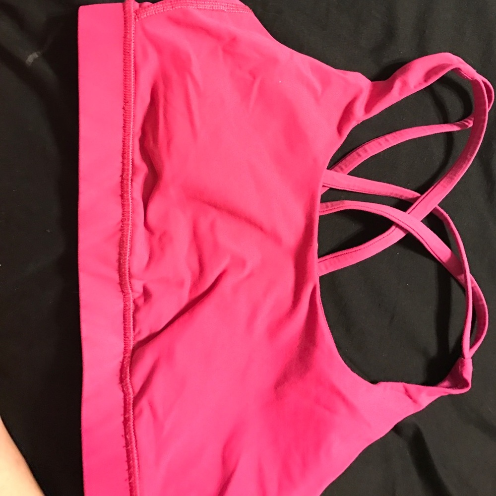 Lululemon pink sports bra