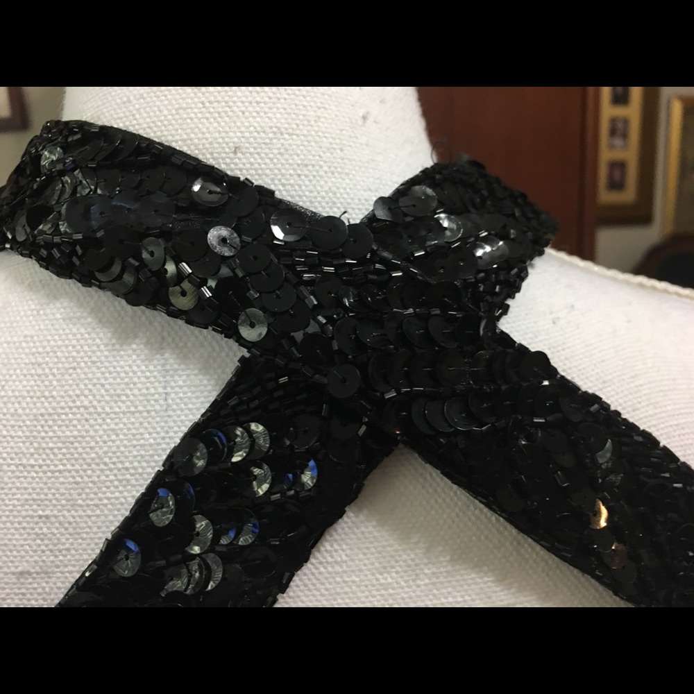 Evening gown - Picture 7 of 7