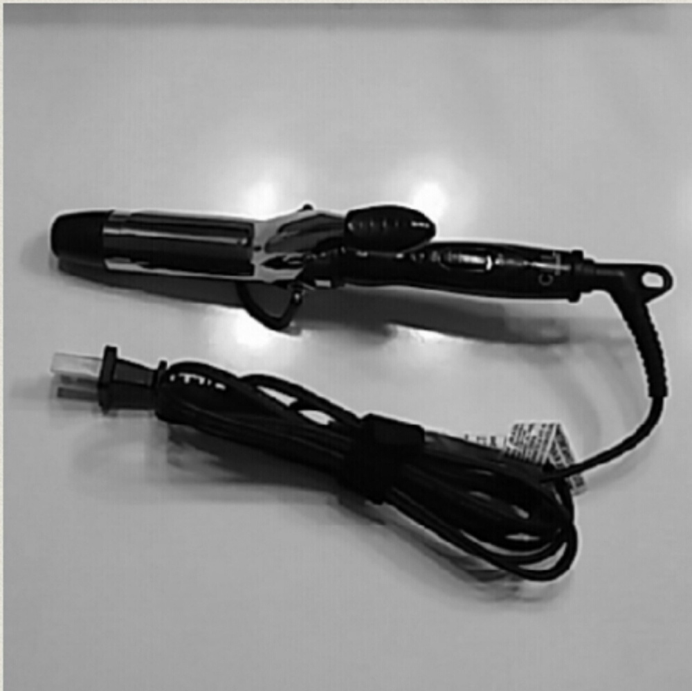 NWOT CHI 1" TRAVEL CURLING IRON