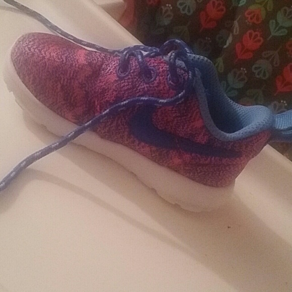 Sold - Picture 1 of 2