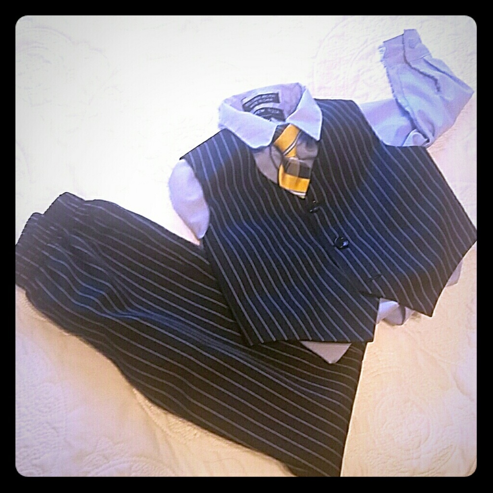 4 piece navy pinstripe vest/ pant set