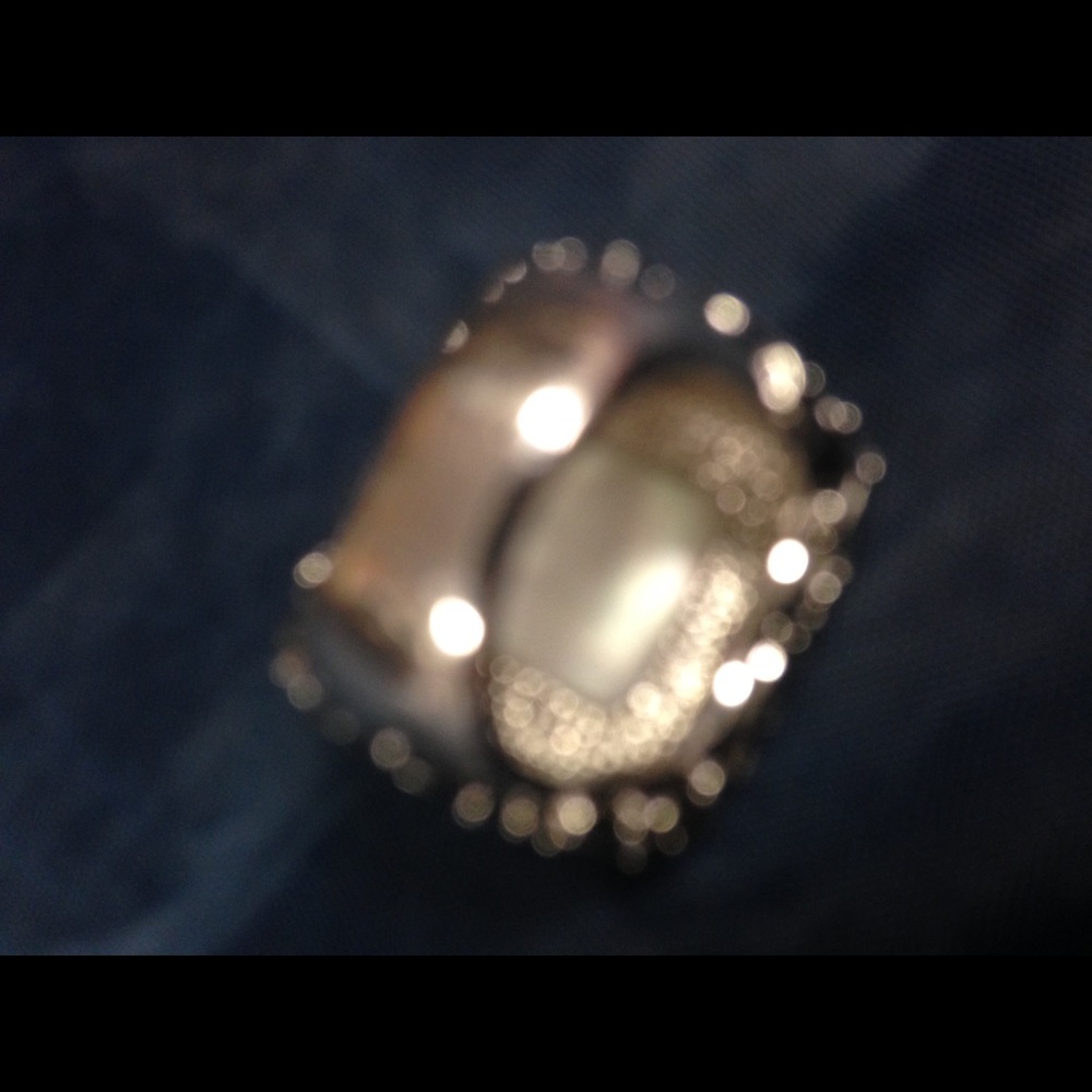 New Size 7 big statement silver color  ring - Picture 3 of 5