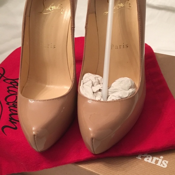 😍NWT RARE Christian Louboutin "Rolando" Pumps - Picture 3 of 6