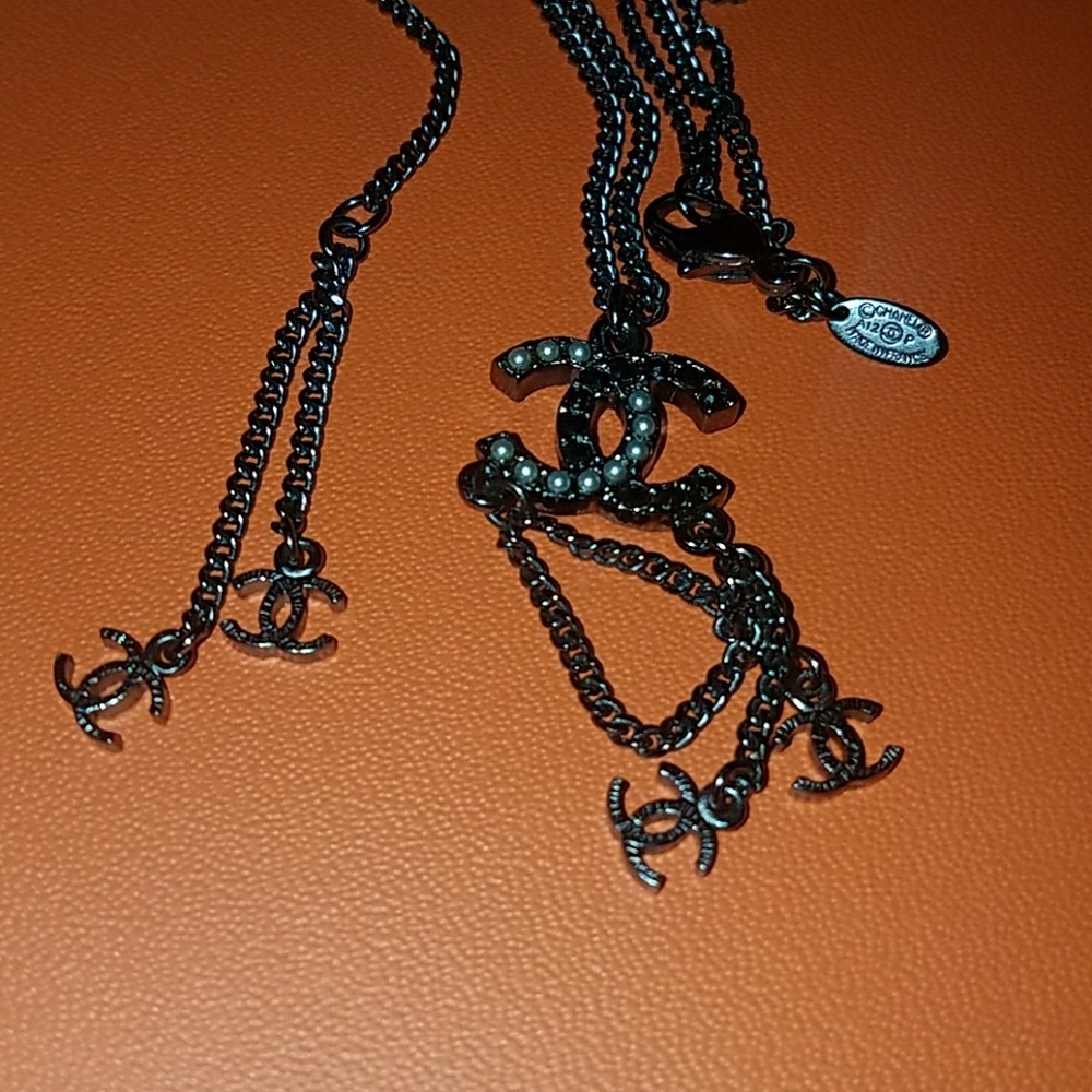 Chanel Vintage A12P Pendant Necklace ?AUTHENTIC?