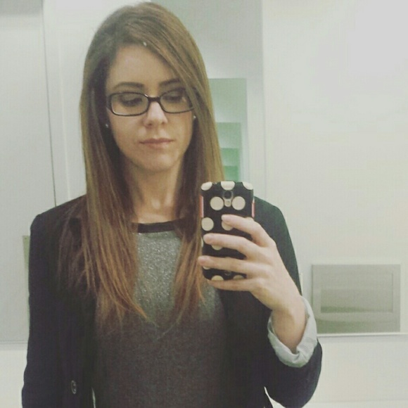 Meet your Posher, Brianna - Picture 2 of 3