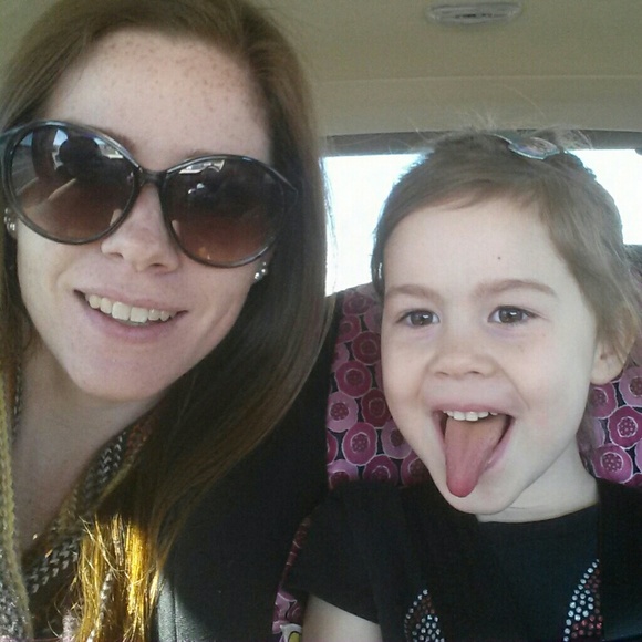 Meet your Posher, Brianna - Picture 3 of 3