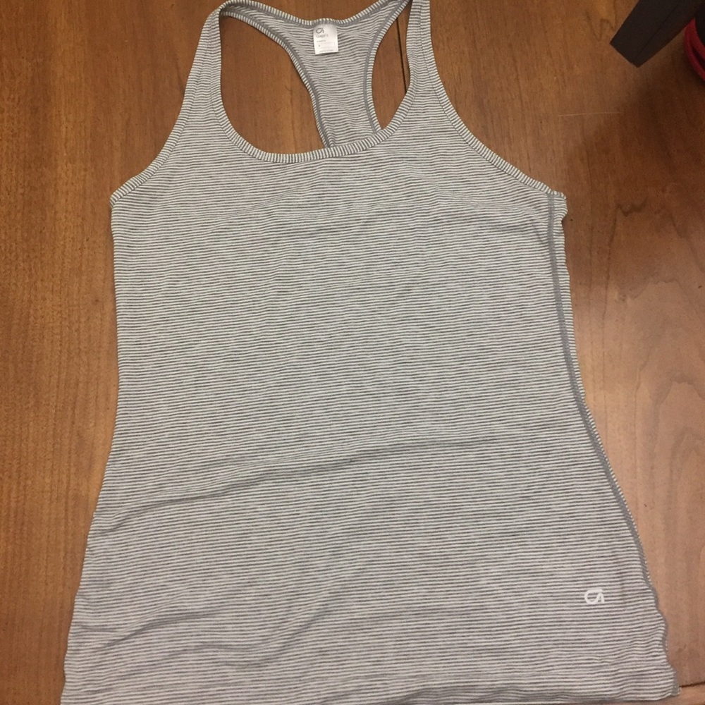 Gap Fit breath - Racer Back Tank Top - size small