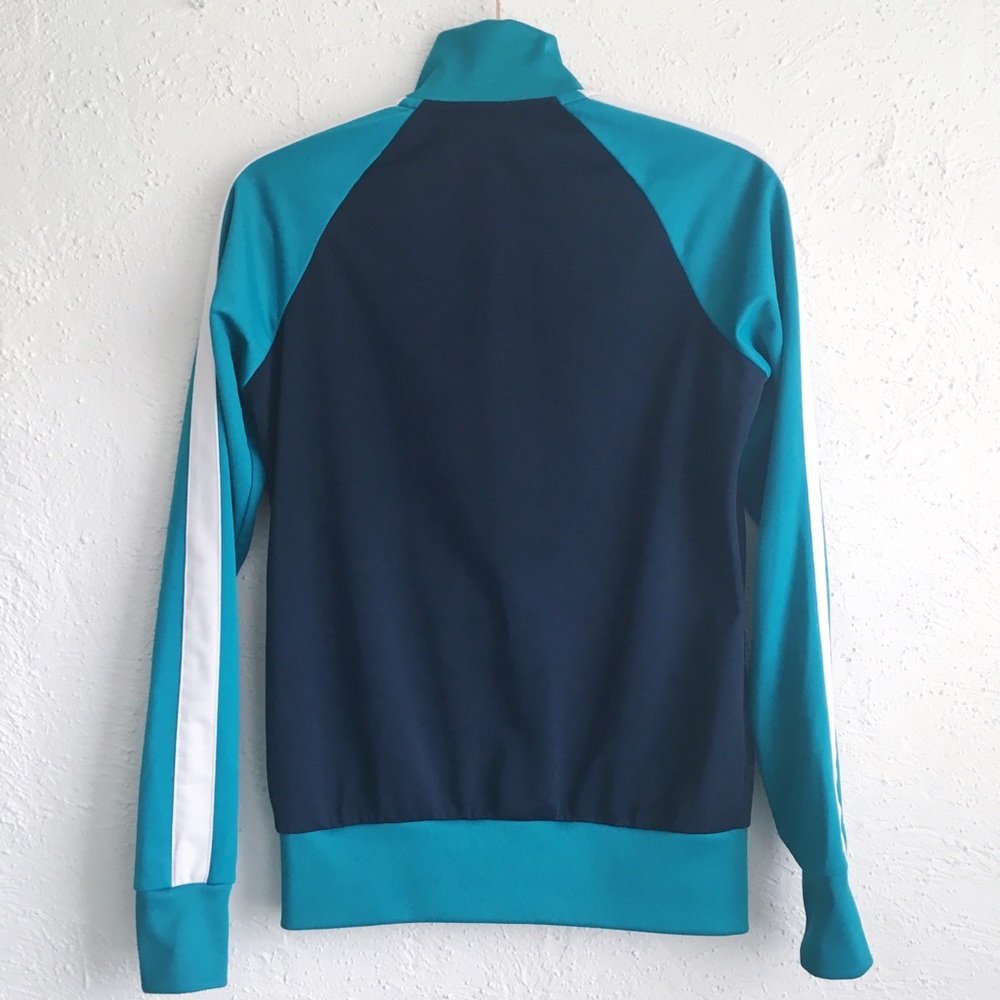 Nike Jacket - Picture 3 of 5
