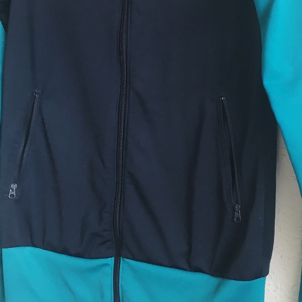 Nike Jacket - Picture 4 of 5