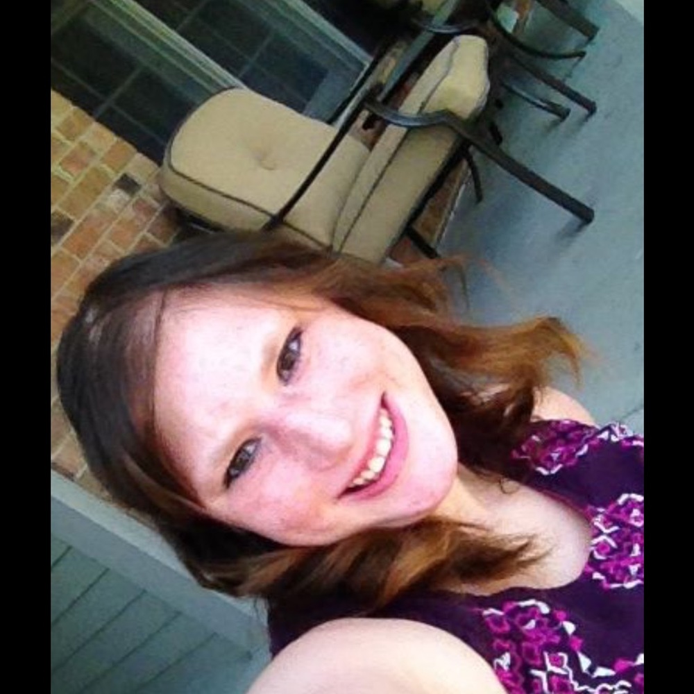 Meet your Posher, Hayley