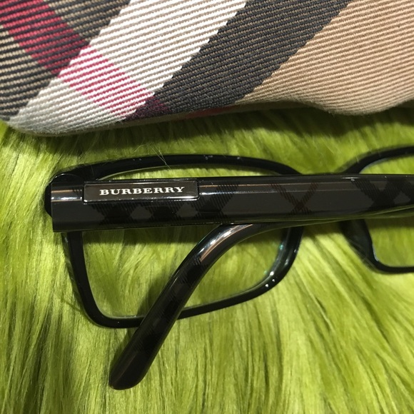 BURBERRY readers brown and black w/case - Picture 3 of 5